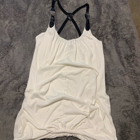 Unique top with suspenders “lookalike” straps - Picture 2 of 5